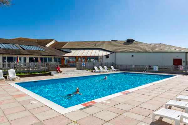 Pool/Beach Area
