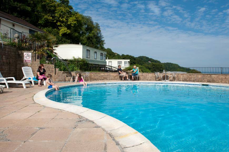Pool/Beach Area