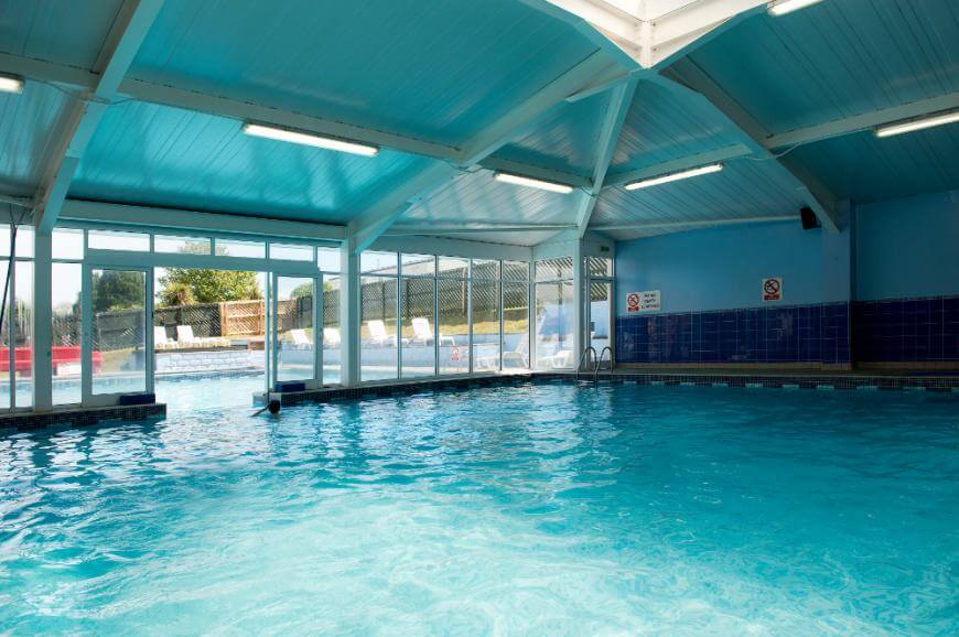 Pool/Beach Area