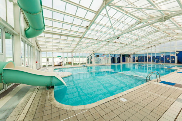 Pool/Beach Area